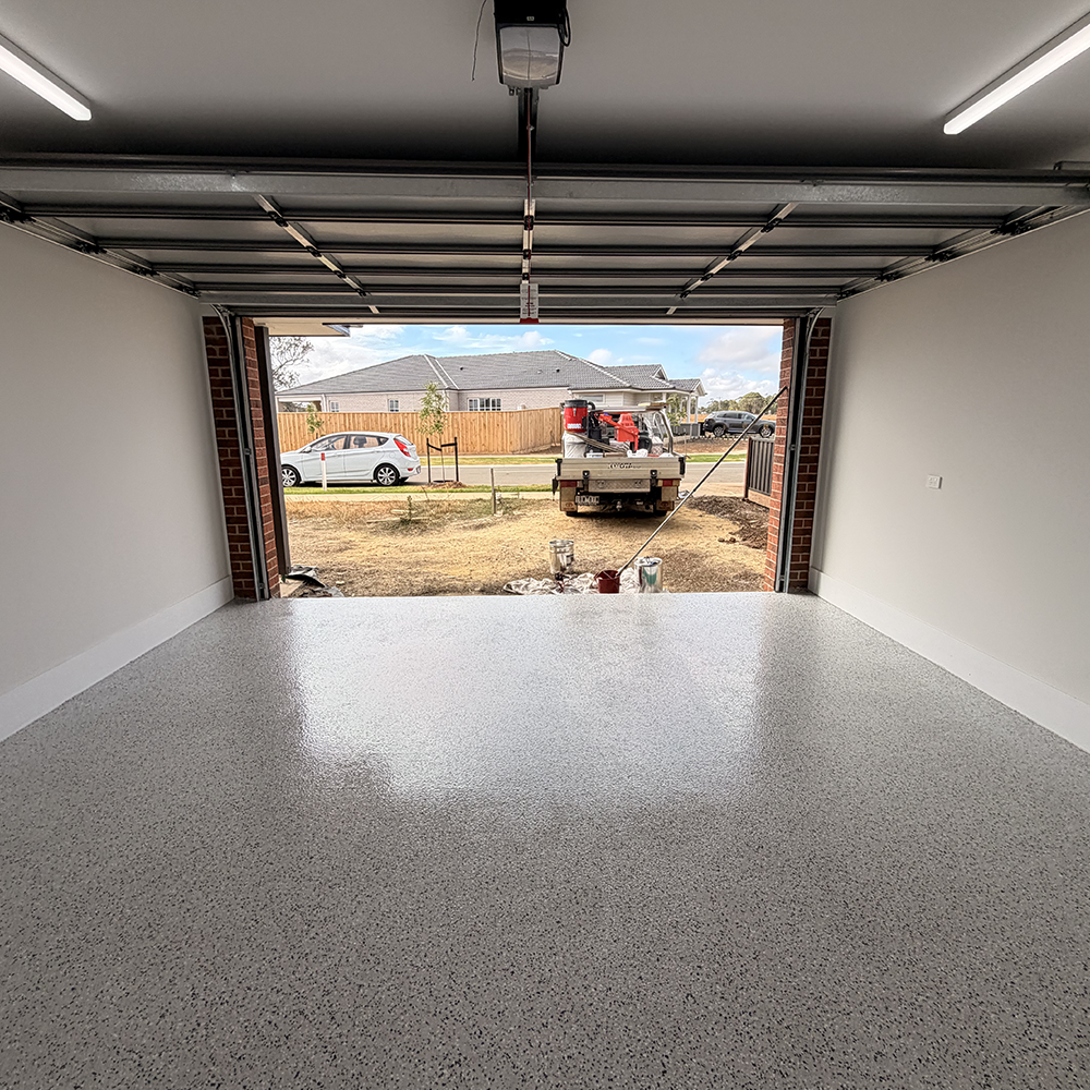 Epoxy garage floor — light grey flake finish