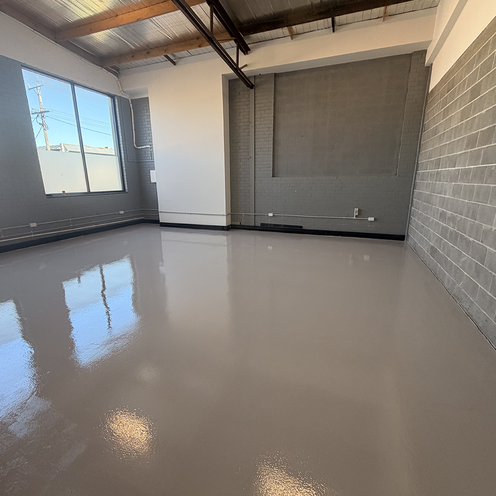 Epoxy self-levelling commercial floor